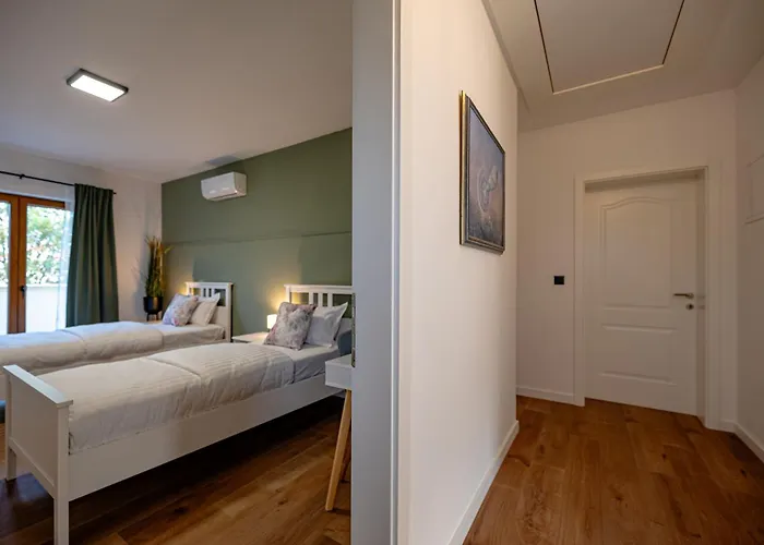 Pietro With A Heated Saltwater Pool