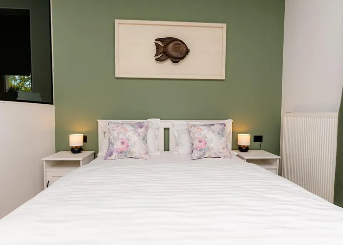 Pietro With A Heated Saltwater Pool * Zerava