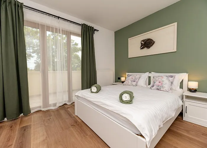 Pietro With A Heated Saltwater Pool فيلة