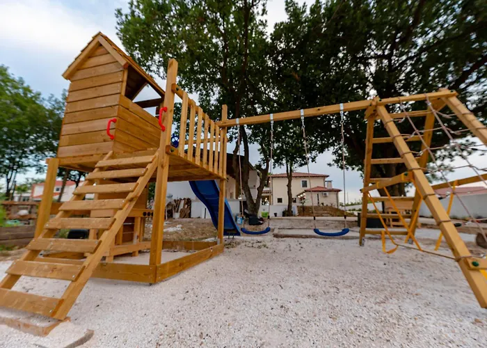 Villa Pietro With A Heated Saltwater Pool