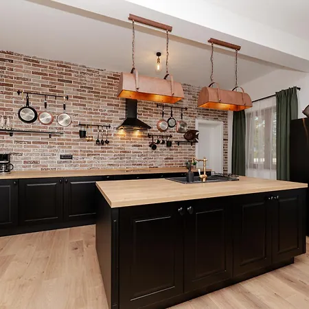 Pietro With A Heated Saltwater Pool *