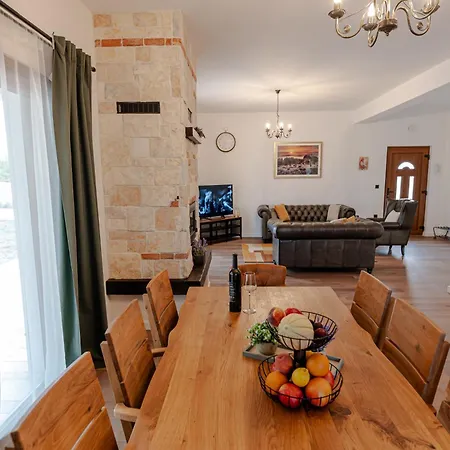 Villa Pietro With A Heated Saltwater Pool Zerava